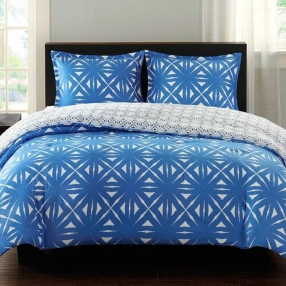 Echo Design Bedding Lattice Geo Reversible Comforter Set Poshmark